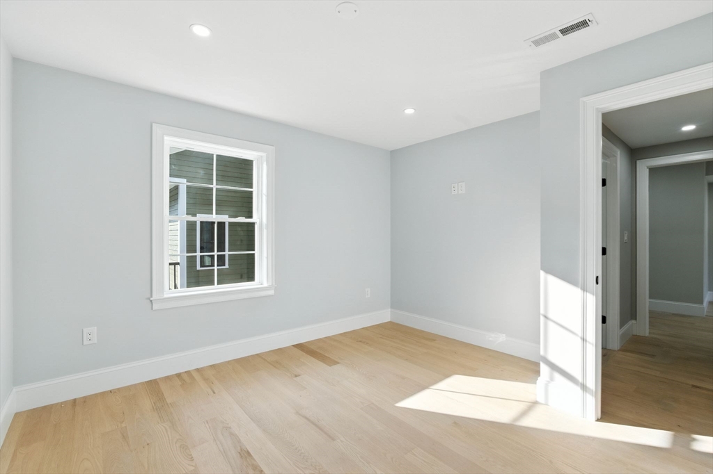 11 Washington Street #6, Ipswich, MA, 11 Washington Street #6, Ipswich, MA Photo #24