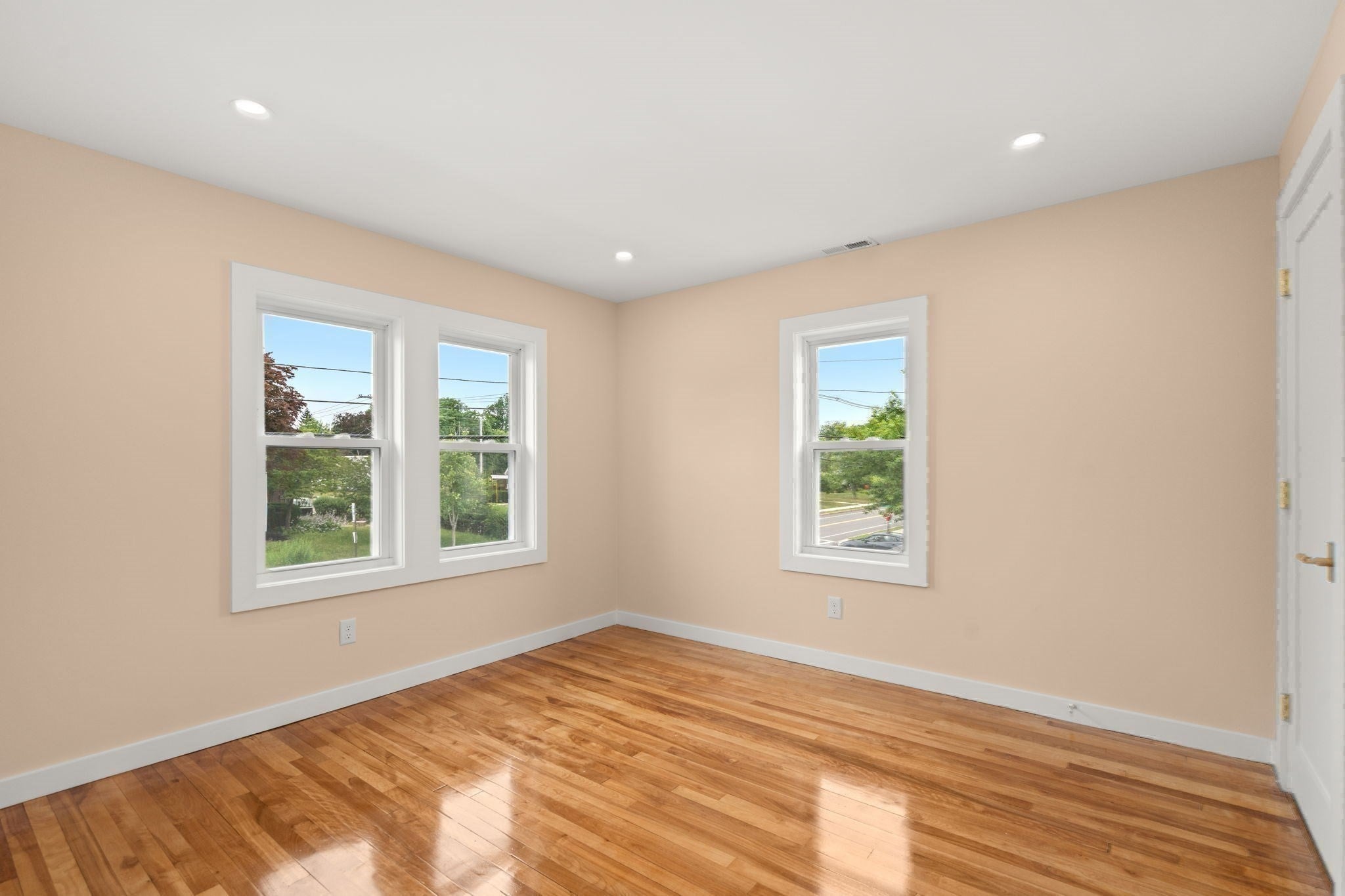 331 Burncoat Street, Worcester, MA, 331 Burncoat Street, Worcester, MA Photo #28