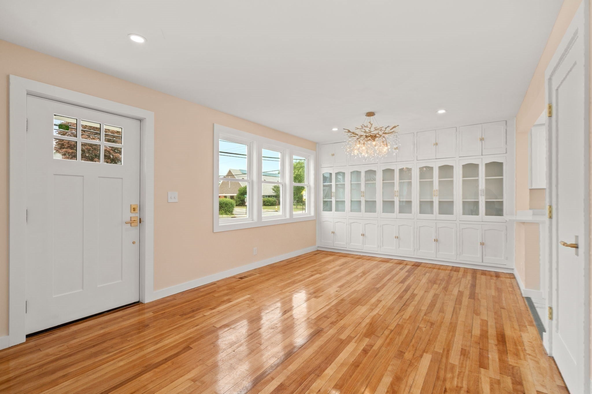 331 Burncoat Street, Worcester, MA, 331 Burncoat Street, Worcester, MA Photo #16