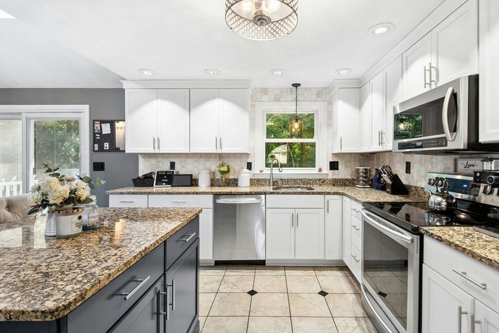 23 Dorchester Street, Wilmington, MA, 23 Dorchester Street, Wilmington, MA Photo #14
