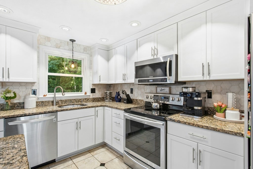 23 Dorchester Street, Wilmington, MA, 23 Dorchester Street, Wilmington, MA Photo #15