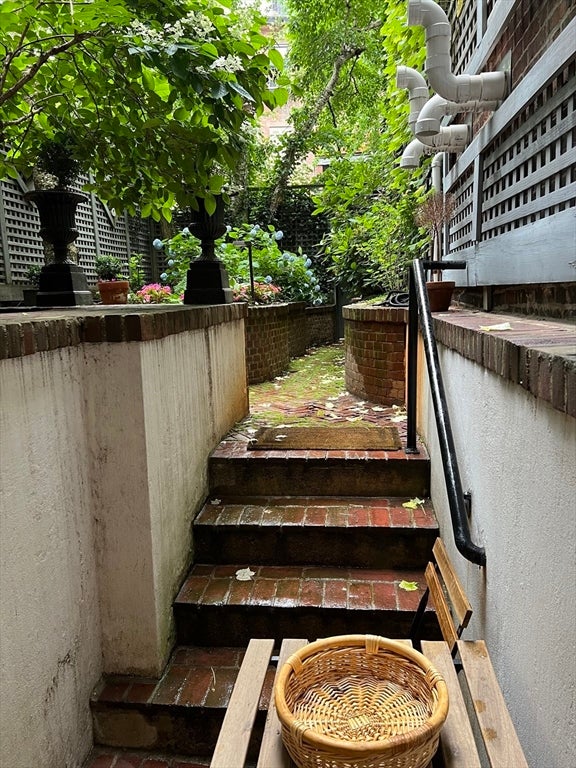 16 Louisburg Square #B, Boston, MA Photo #18