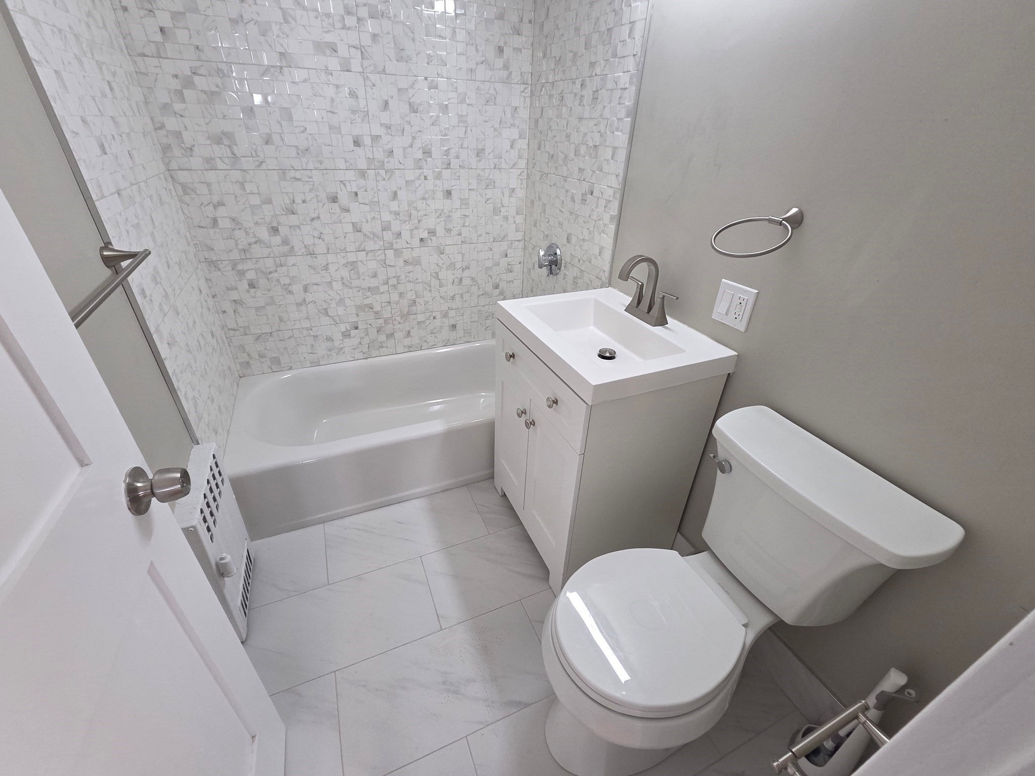 89 Mora St #3, Boston, MA, 89 Mora St #3, Boston, MA Photo #10