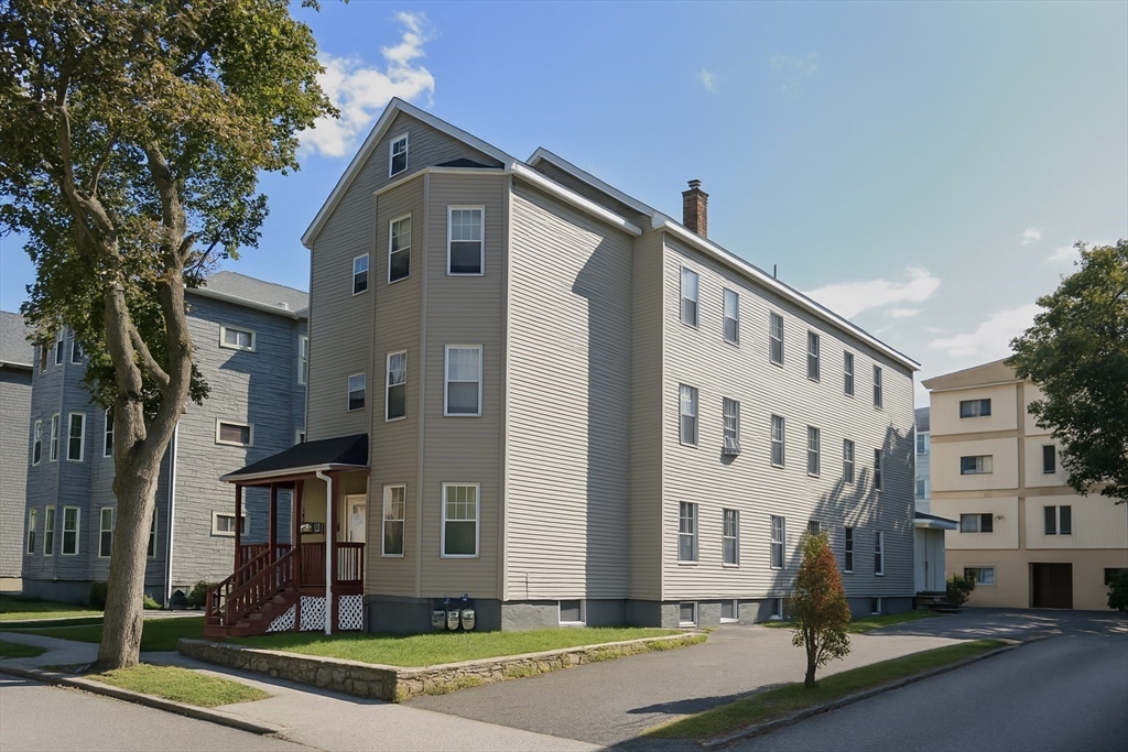 17 Sigel St
