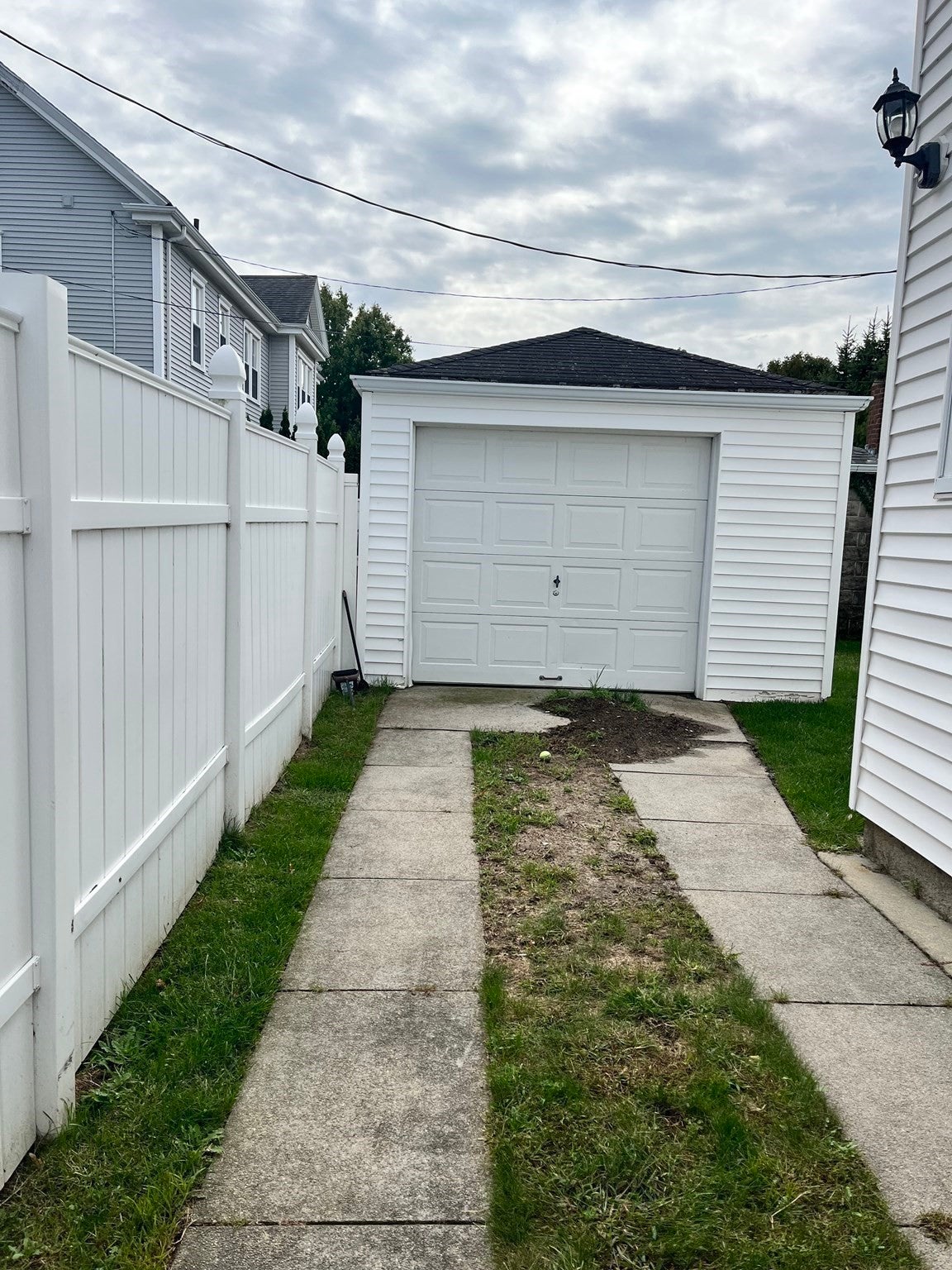 412 Arnold St, New Bedford, MA, 412 Arnold St, New Bedford, MA Photo #3
