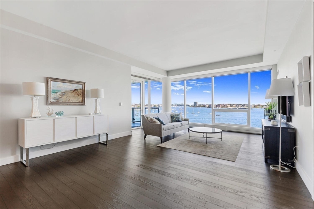 22 Liberty Dr 5D