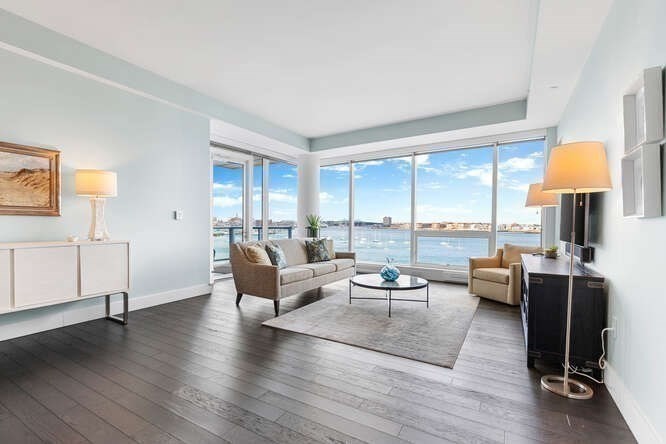 22 Liberty Dr 5D