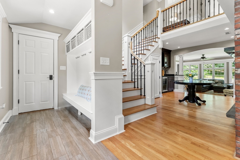 22 Timber Ln