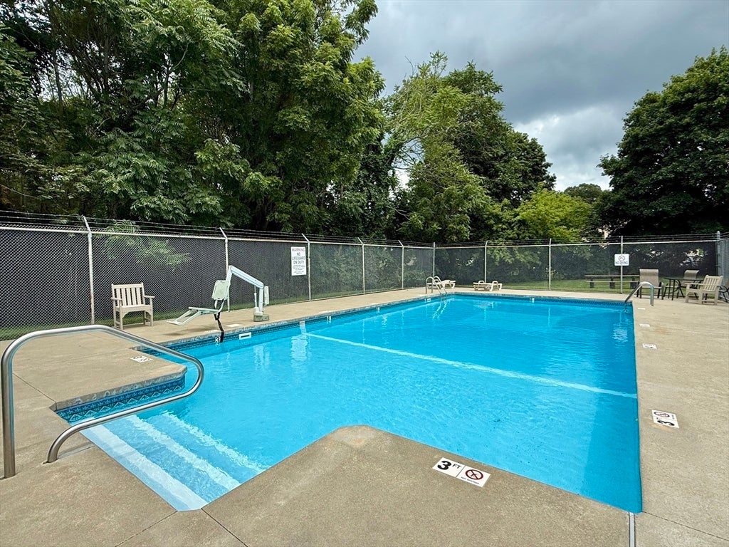 127 King St #209, Franklin, MA Photo #16