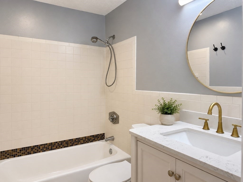 127 King St #209, Franklin, MA Photo #13