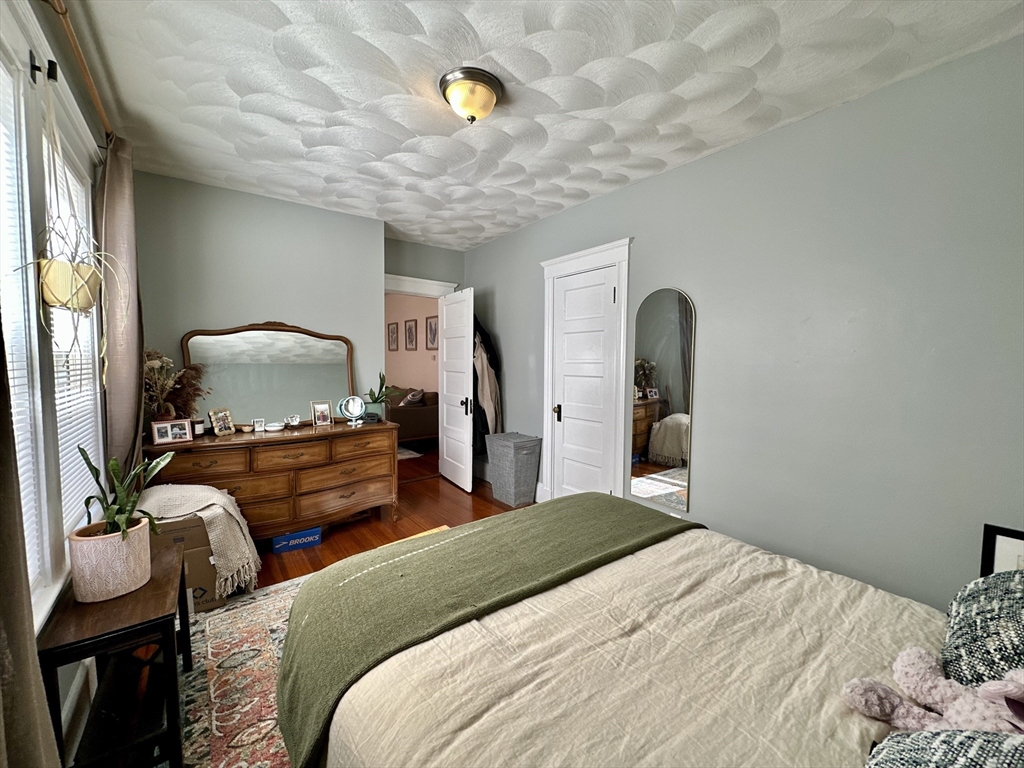369 Centre St #2, Boston, MA Photo #11