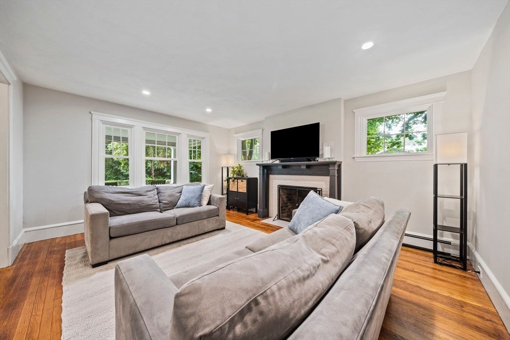 276 Plain St, Stoughton, MA, 276 Plain St, Stoughton, MA Photo #13