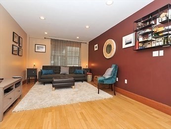 Photo 1 of 12 — 2440 Massachusetts Ave 11, Cambridge, MA 02140