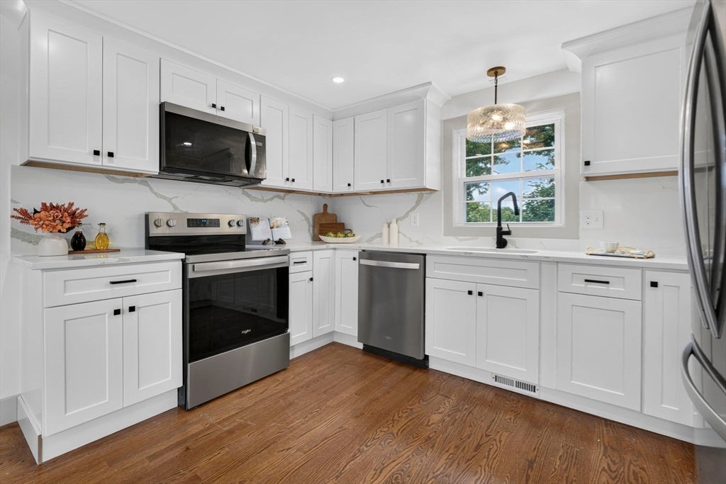 8 Bartlett St, Peabody, MA, 8 Bartlett St, Peabody, MA Photo #7