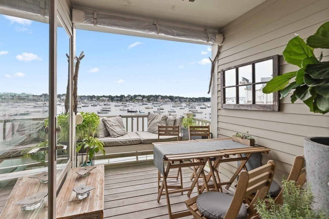 Photo of 24 Lee Street, Marblehead, MA