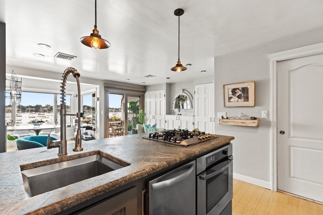 24 Lee Street #C4, Marblehead, MA, 24 Lee Street #C4, Marblehead, MA Photo #6