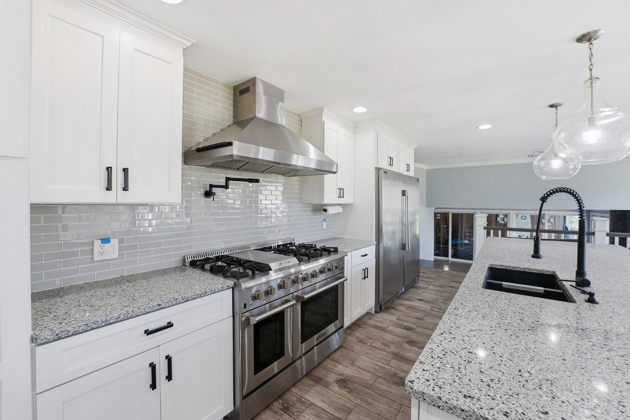15 Woodhill Rd
