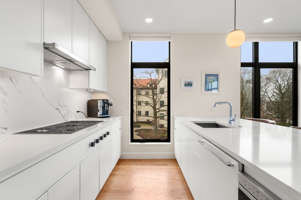 191 Washington Street 518