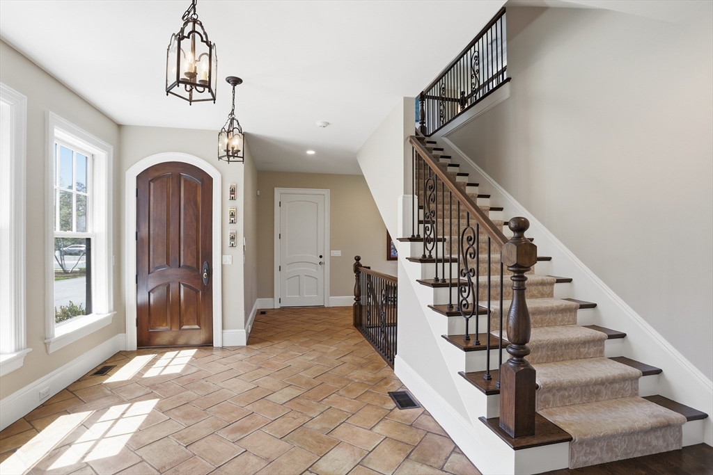 21 Fletcher Road, Bedford, MA Photo #17