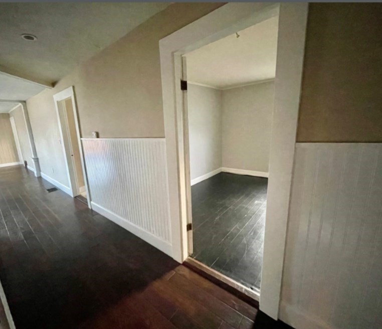8 Franklin St 2