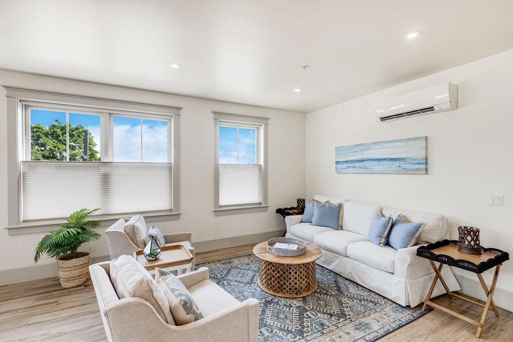 2-6 Market St 3
