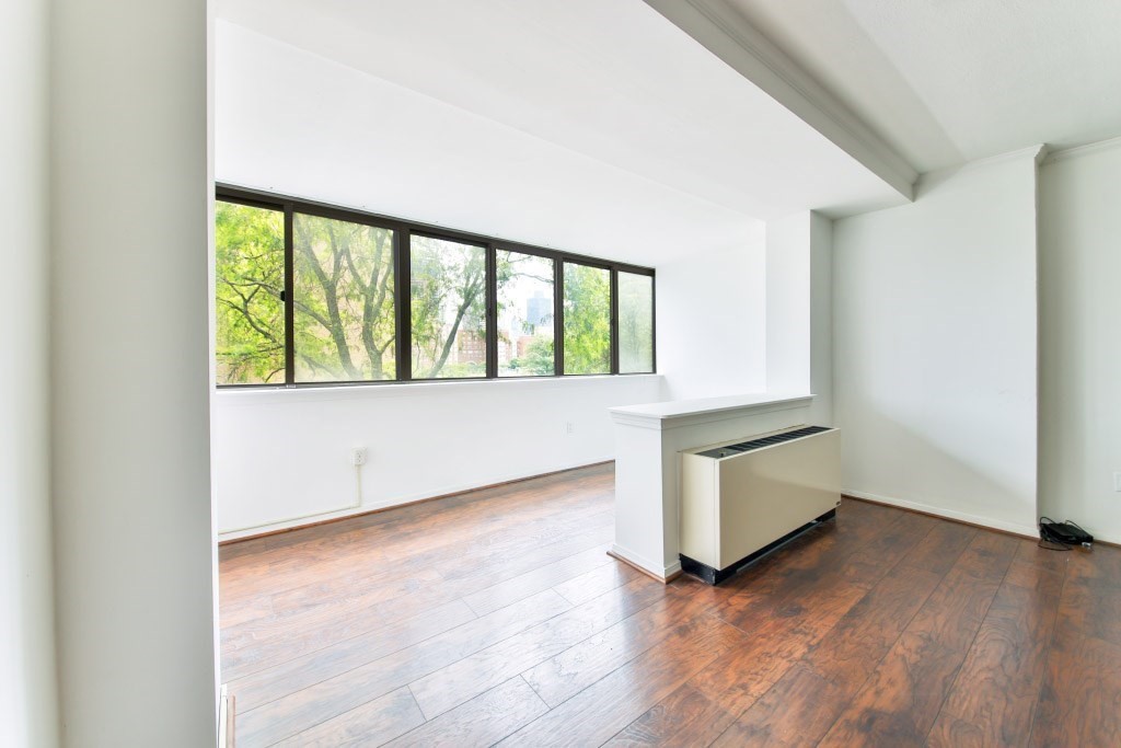 6 Whittier Place 4E
