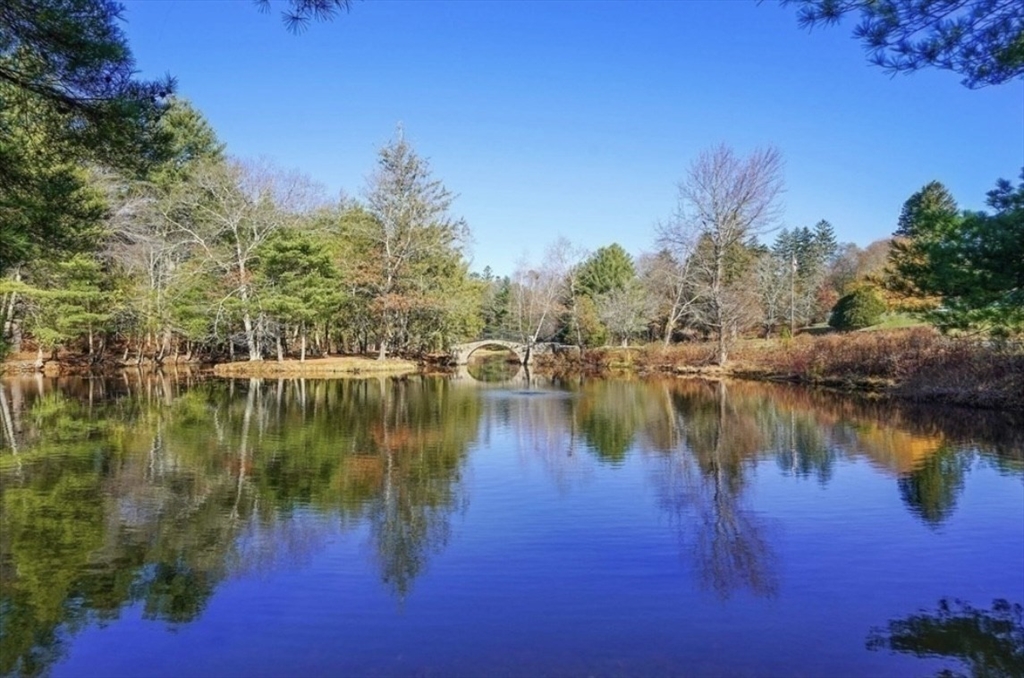58 Bay Farm Rd 58