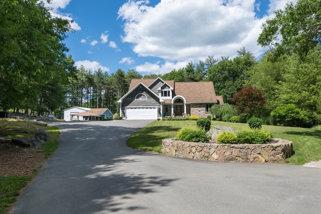 28 Gammons Rd