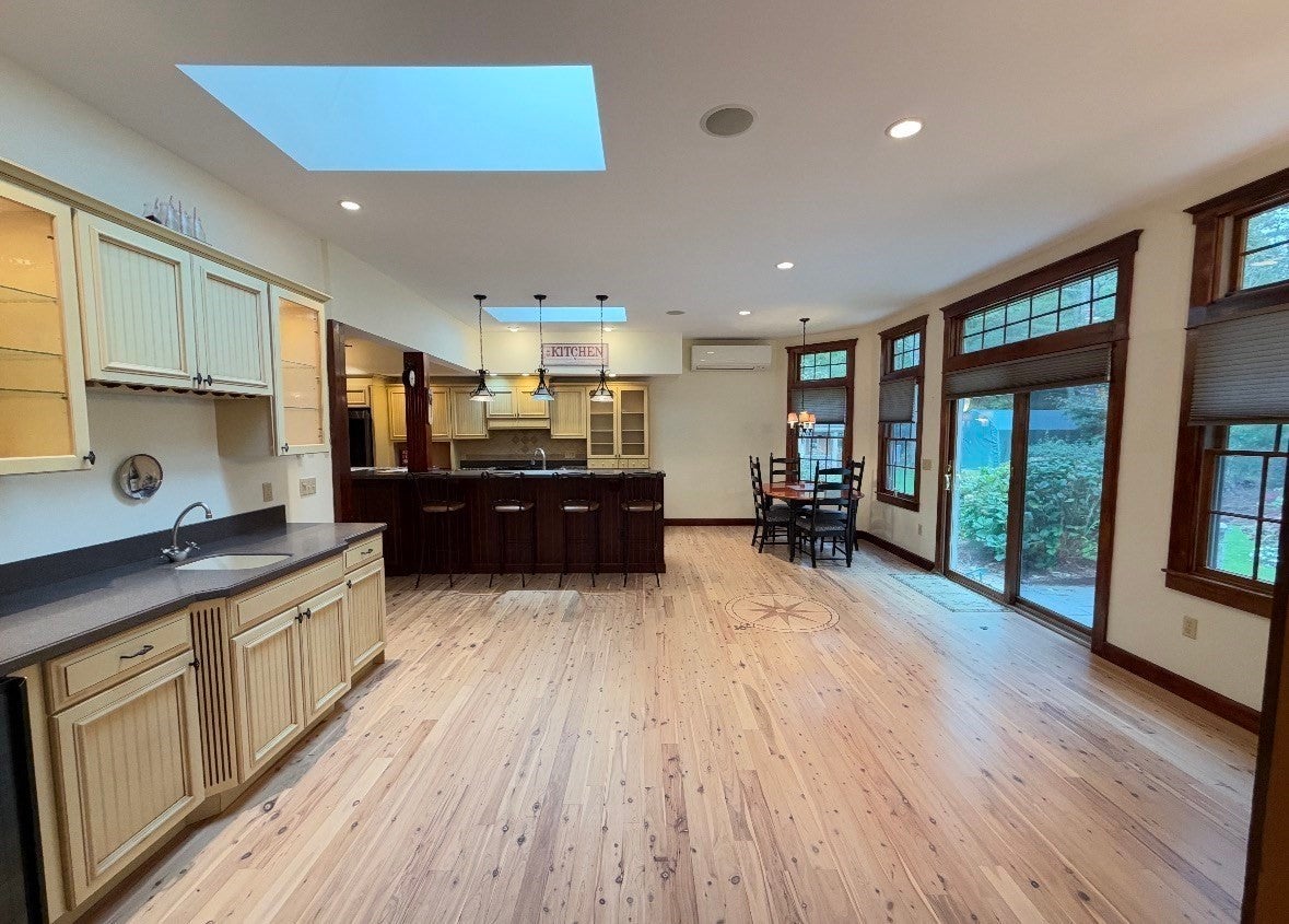 15 Tobisset Street, Mashpee, MA, 15 Tobisset Street, Mashpee, MA Photo #9