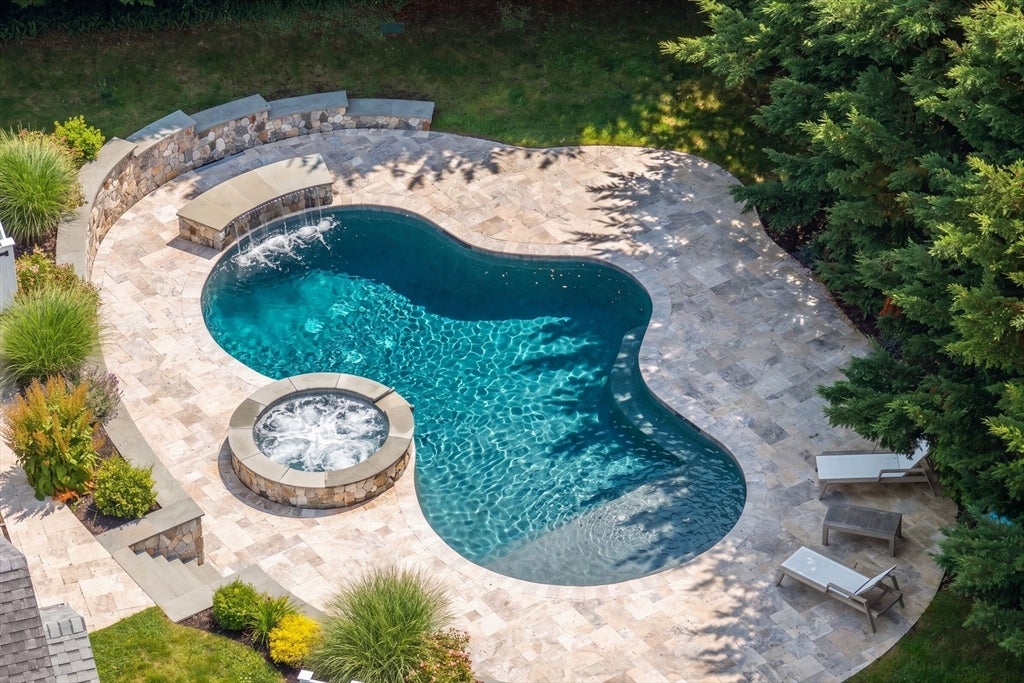 234 Round Cove Rd