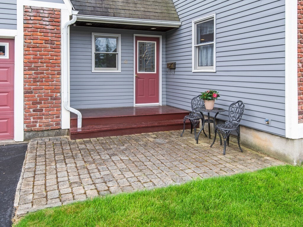 61 Locust Street