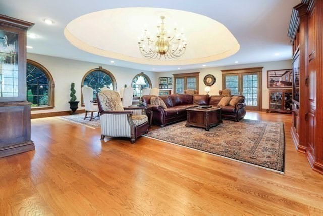 751 Ridge Rd