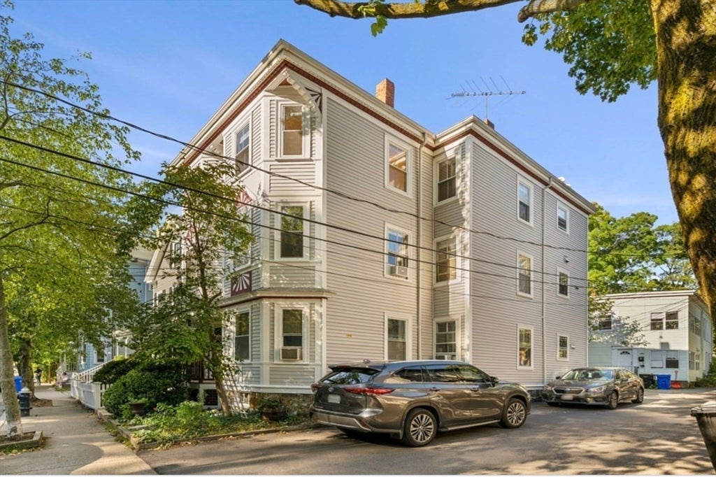 112 Chestnut ST #1, Brookline, MA, 112 Chestnut ST #1, Brookline, MA Photo #3