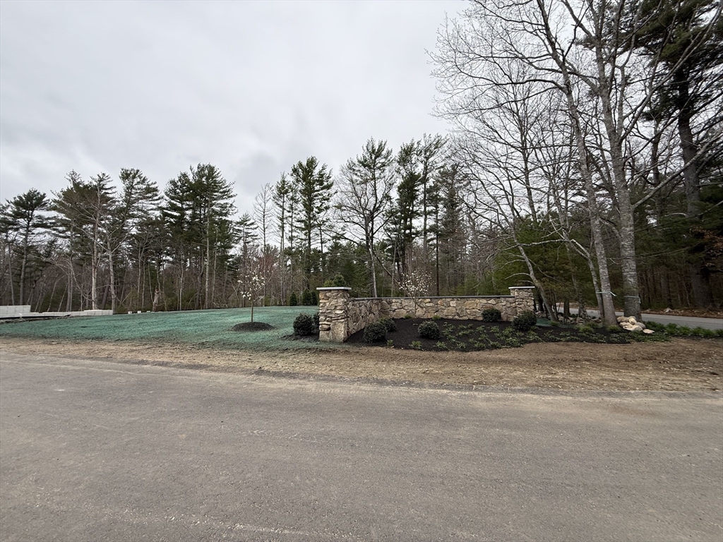 2 Harlow Brook Way 2