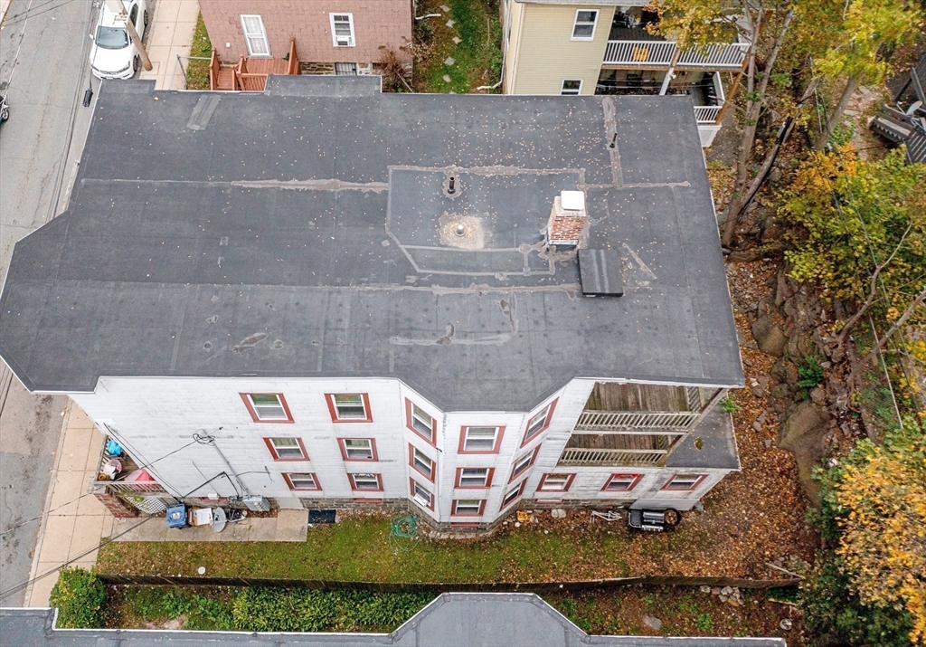 12 Gayland St