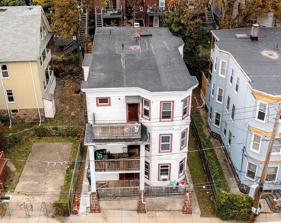 12 Gayland St