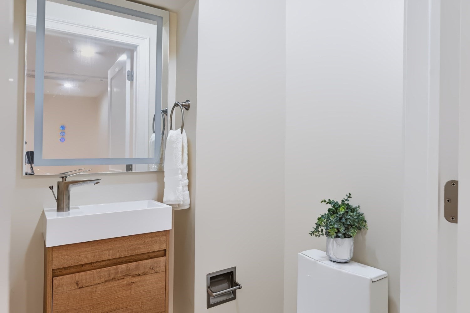 19 Charnock St #2, Beverly, MA, 19 Charnock St #2, Beverly, MA Photo #18