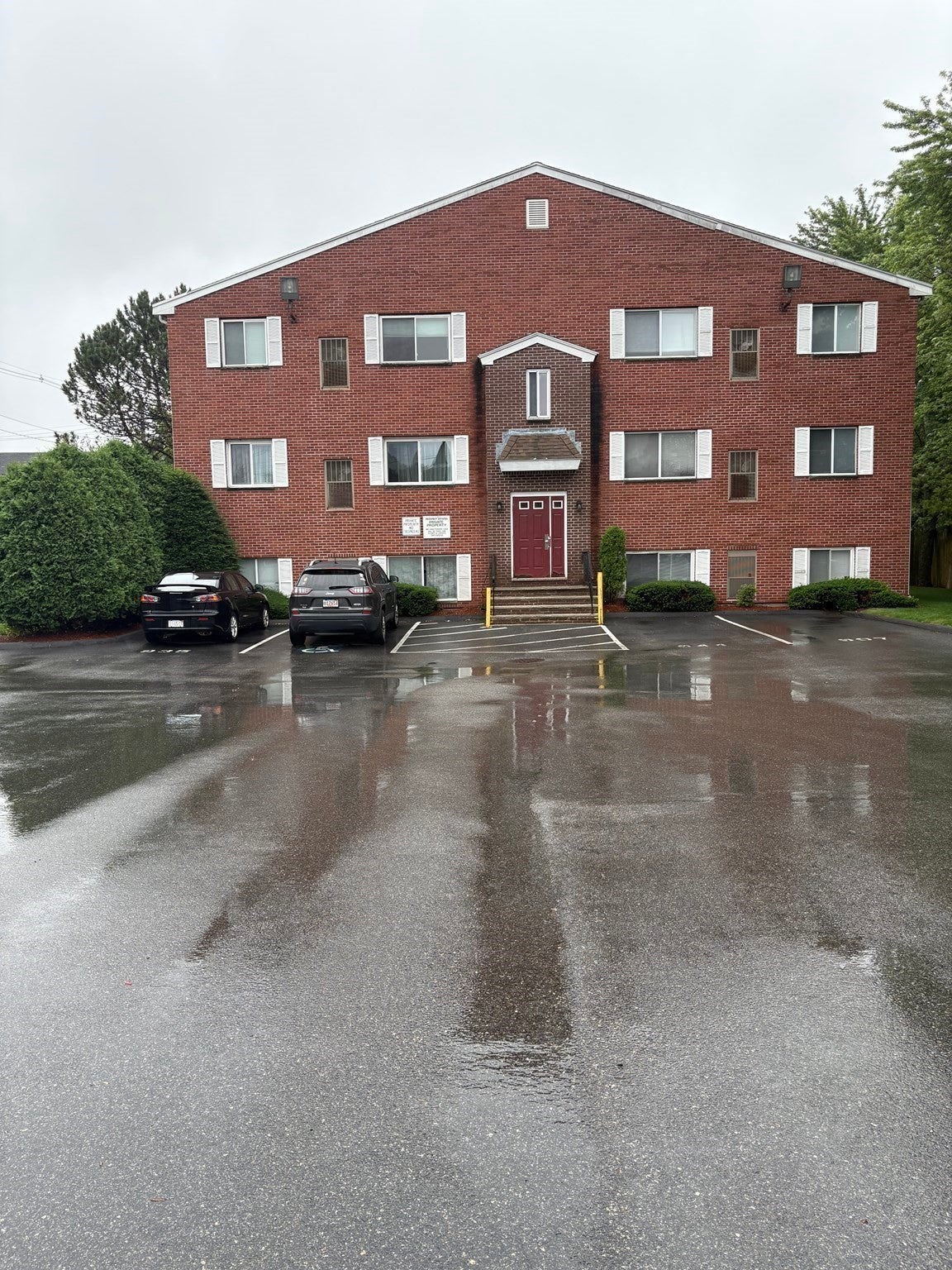 Photo of 35 Prospect St, Woburn, MA
