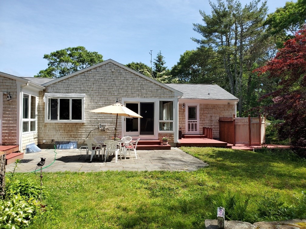 43 Poponessett Rd