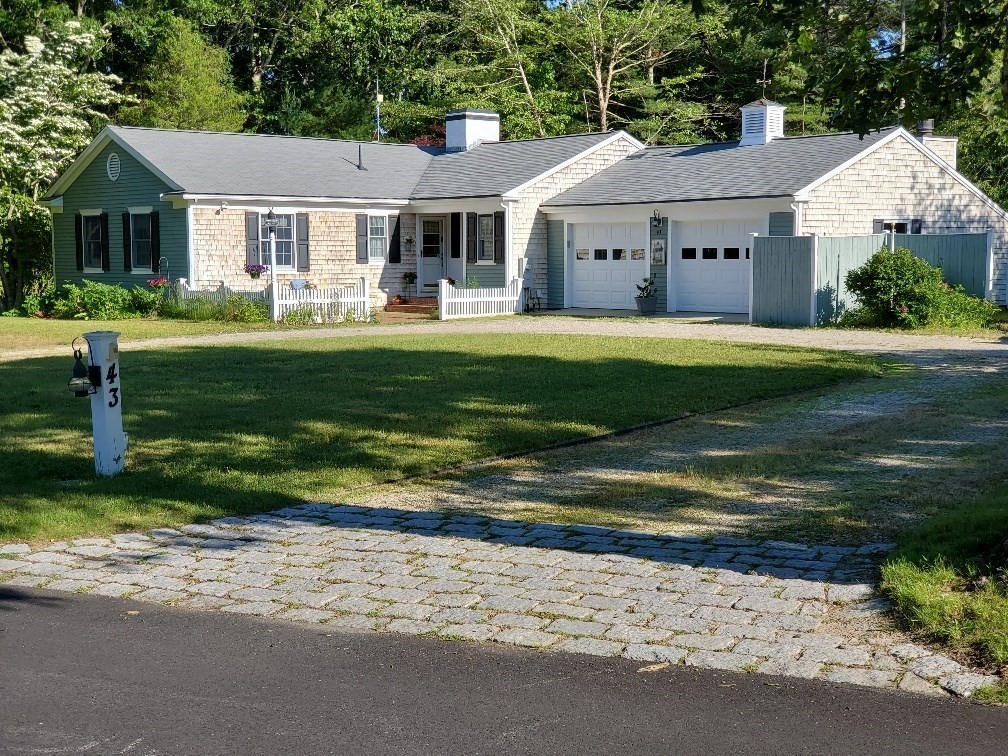 43 Poponessett Rd
