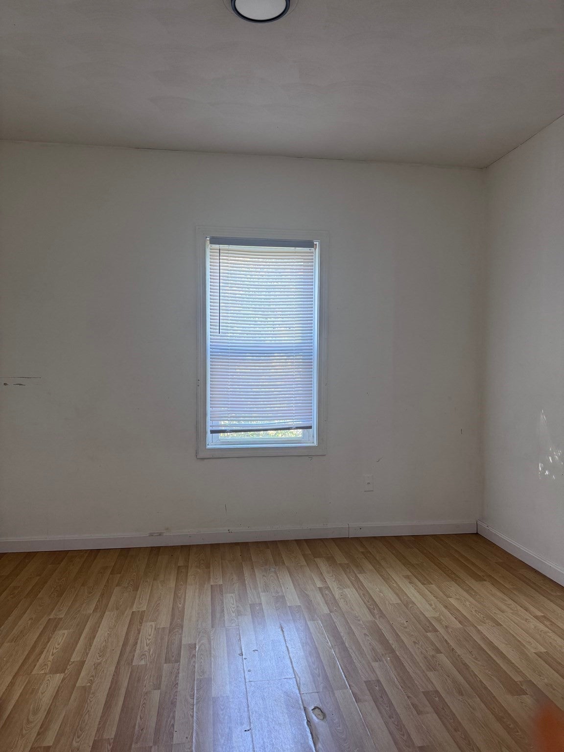265 John St, Fall River, MA, 265 John St, Fall River, MA Photo #9