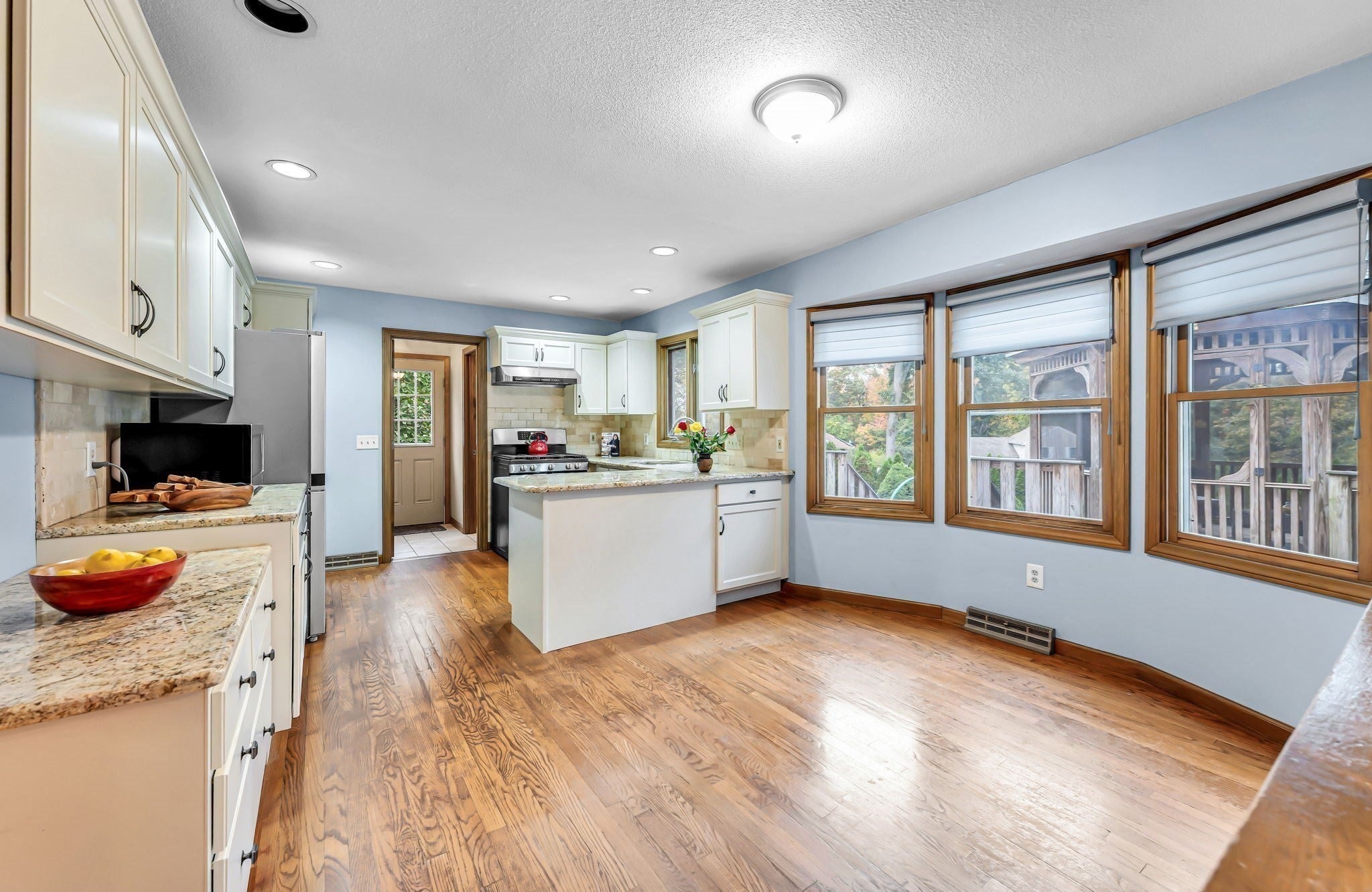 6 Townview Circle, East Longmeadow, MA, 6 Townview Circle, East Longmeadow, MA Photo #11