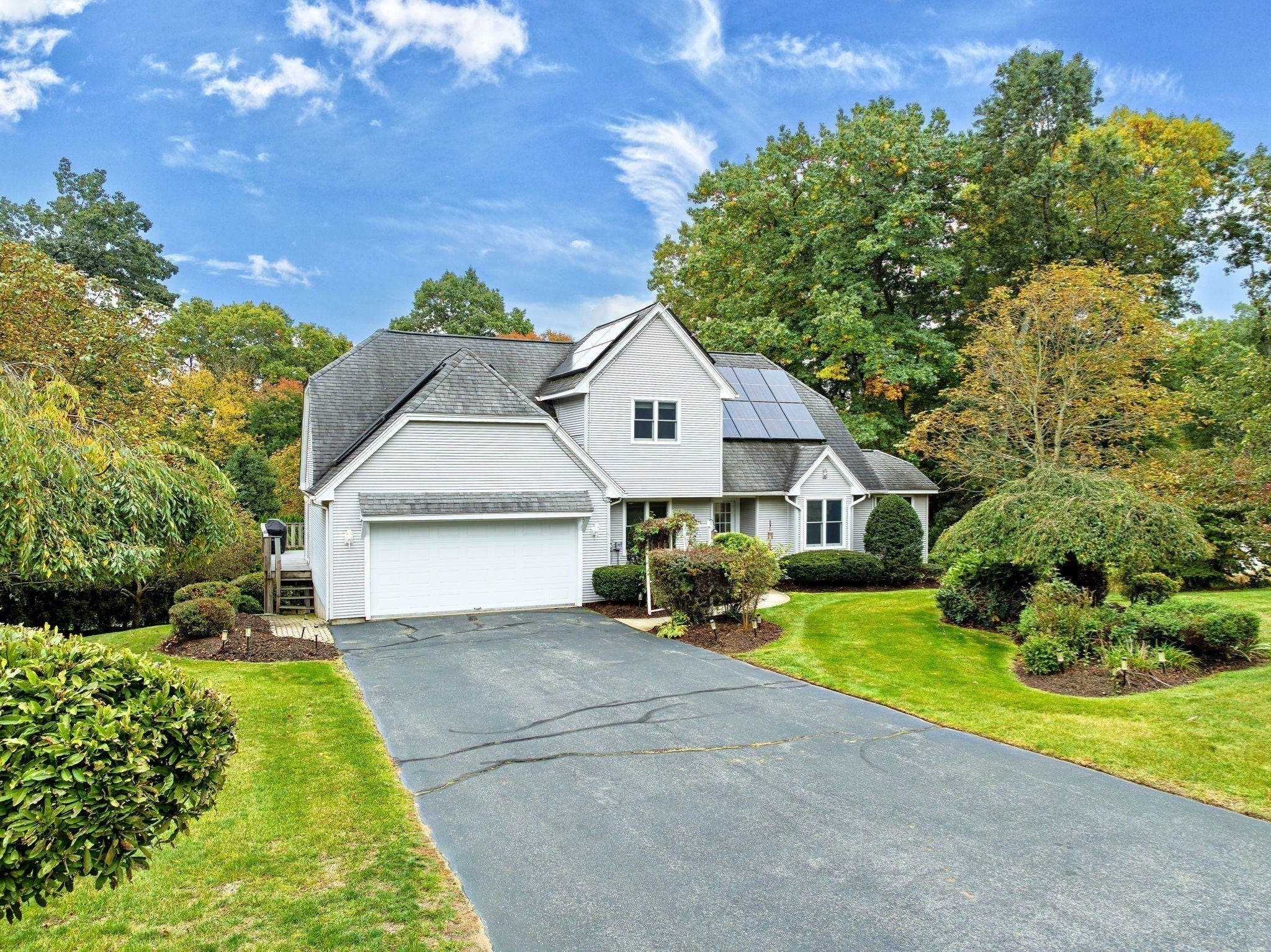 6 Townview Circle, East Longmeadow, MA, 6 Townview Circle, East Longmeadow, MA Photo #2