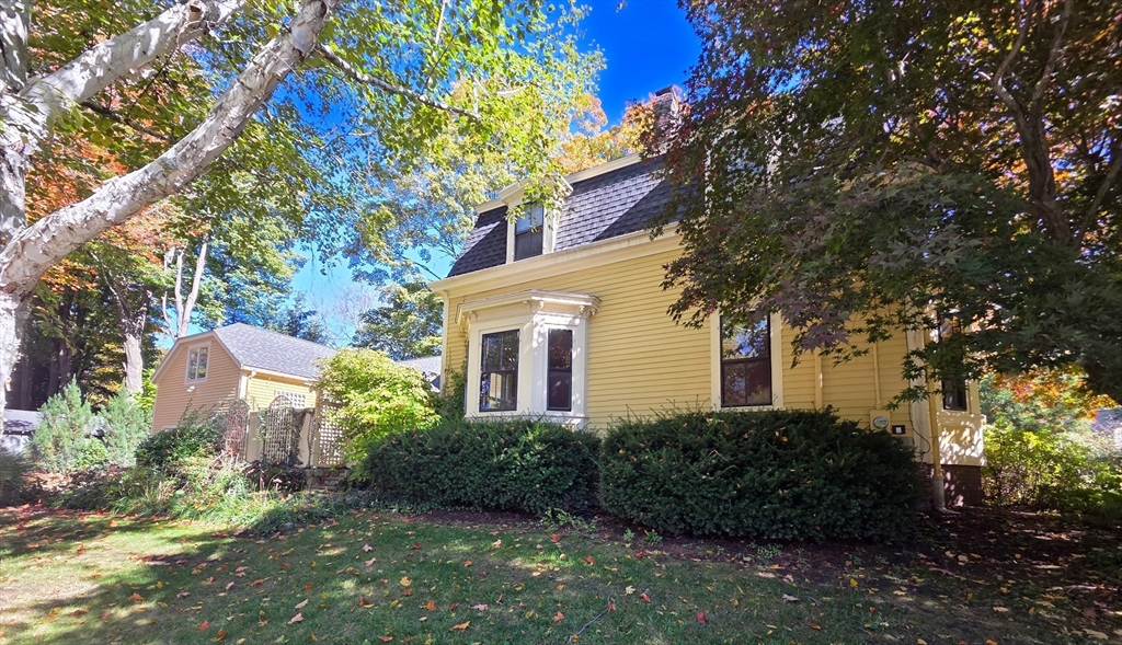 52 Bow St