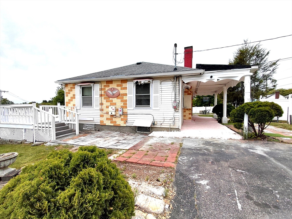 1 Rockland Road Ct