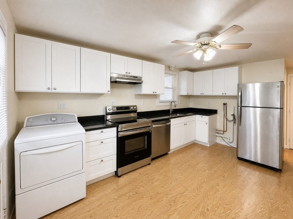 128 Norfolk St #1, Canton, MA, 128 Norfolk St #1, Canton, MA Photo #4