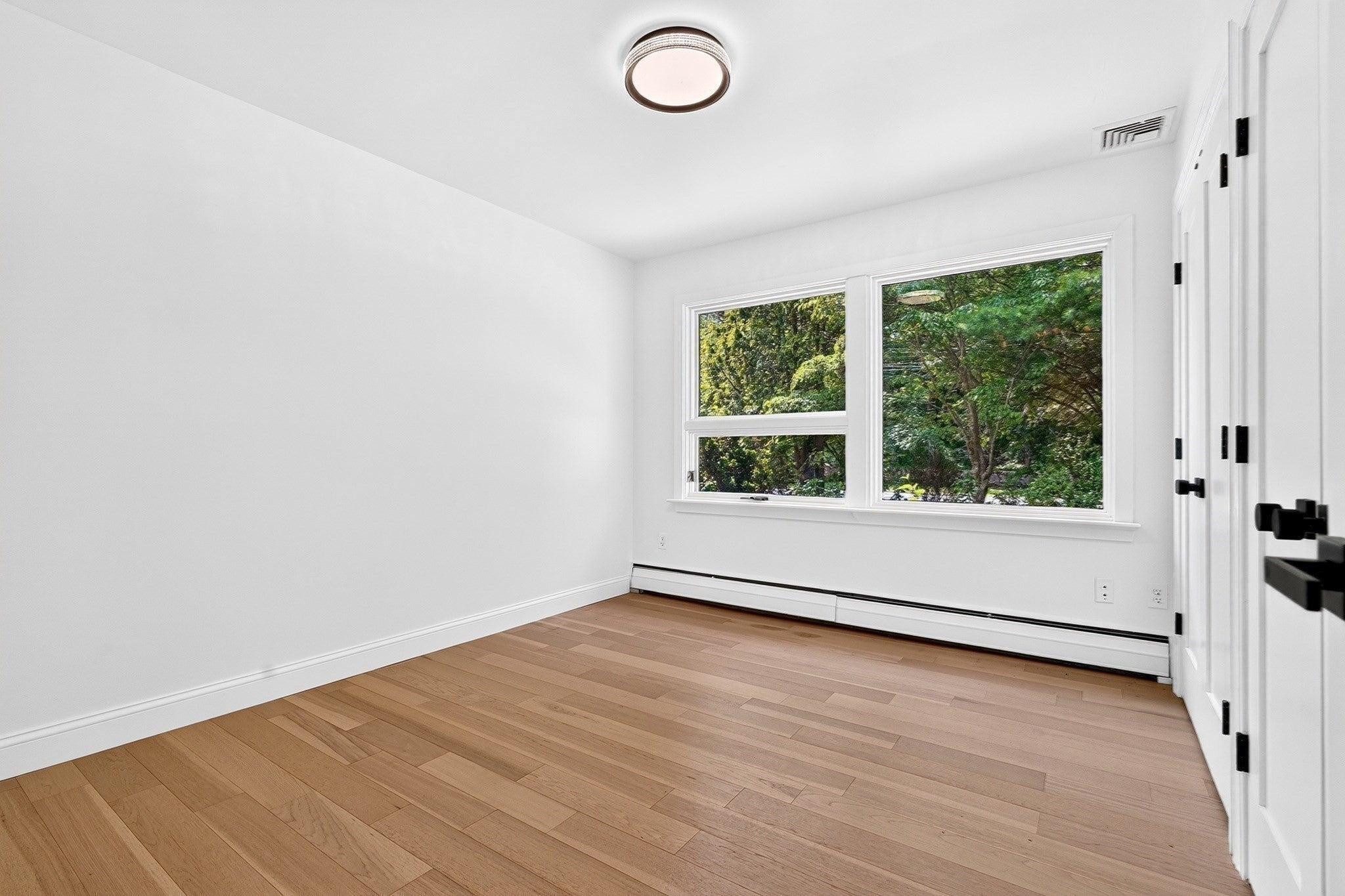 367 Newton St, Brookline, MA, 367 Newton St, Brookline, MA Photo #10