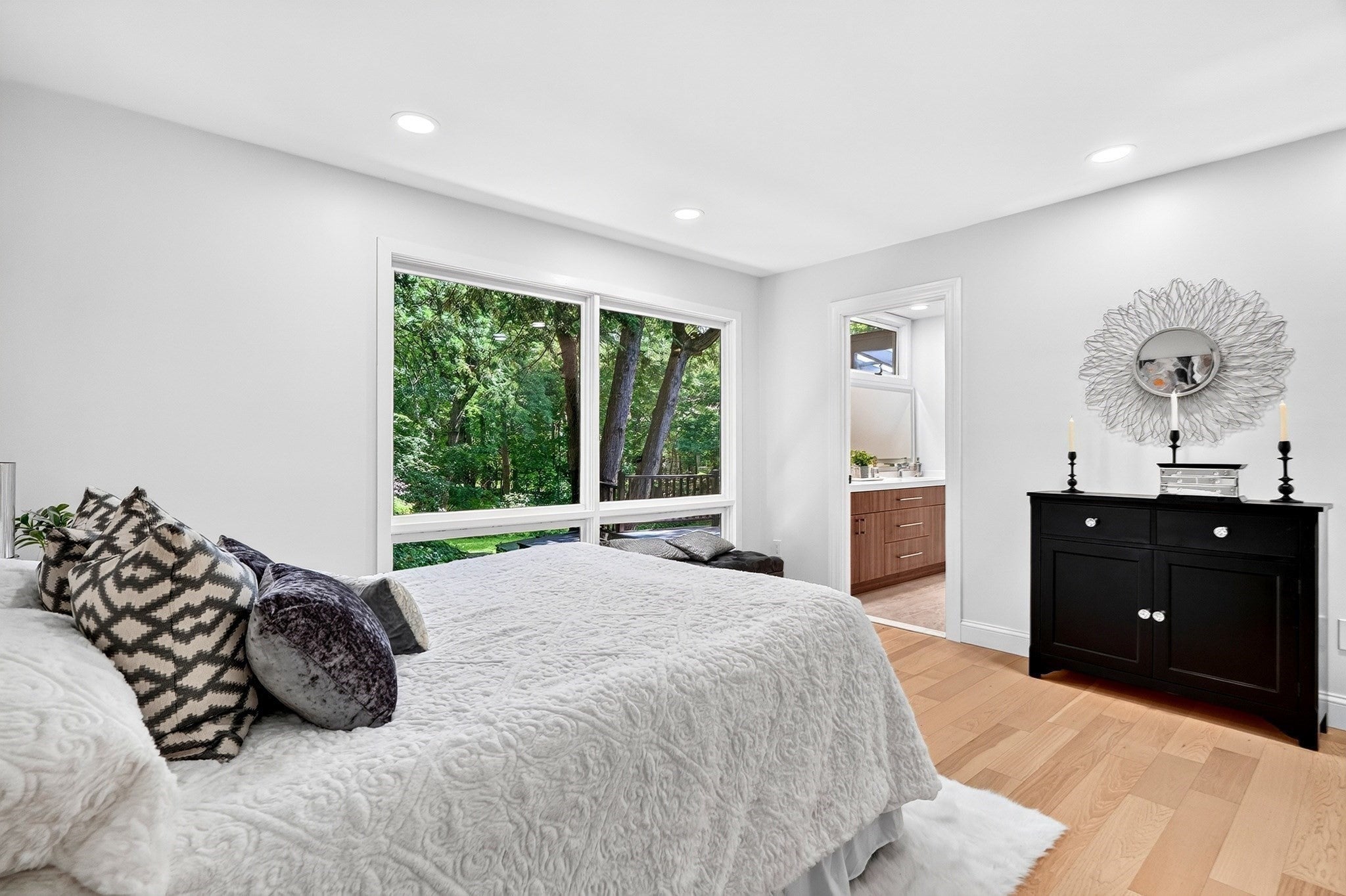 367 Newton St, Brookline, MA, 367 Newton St, Brookline, MA Photo #9