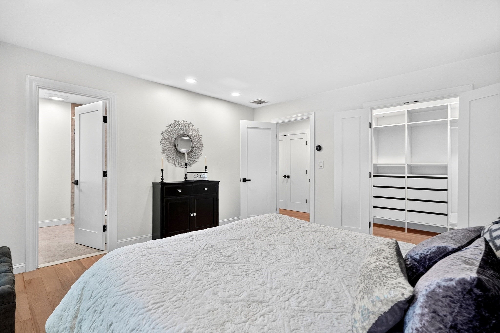 367 Newton St, Brookline, MA, 367 Newton St, Brookline, MA Photo #11