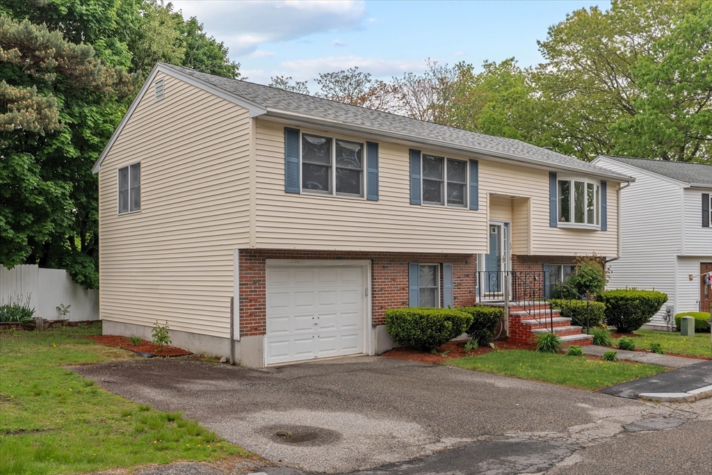 12 Centennial Cir
